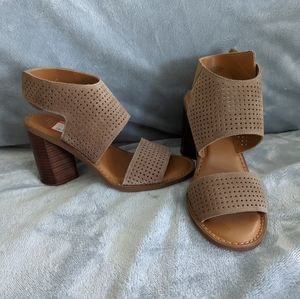 Franco Sarto Block Sandals Size 7.5